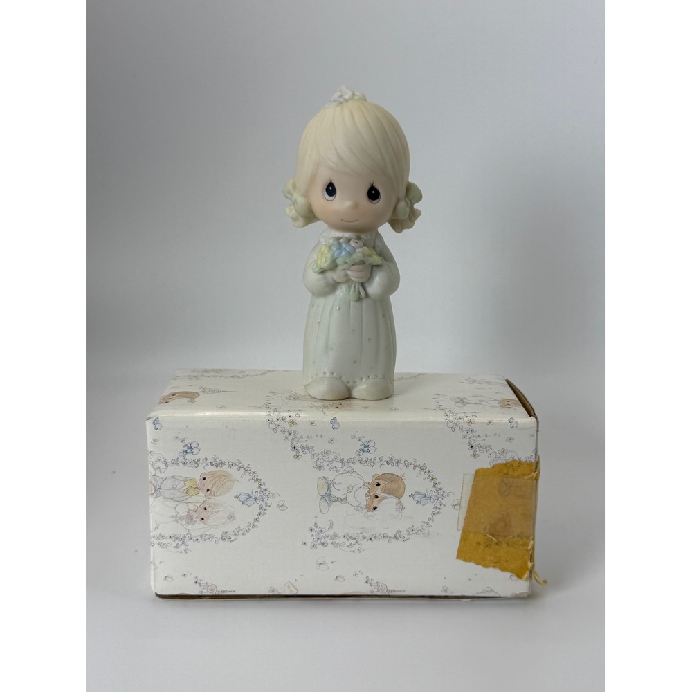 Precious Moments Figurine 5in Junior Bridesmaid 1983 Vintage E-2845 Enesco Boxed